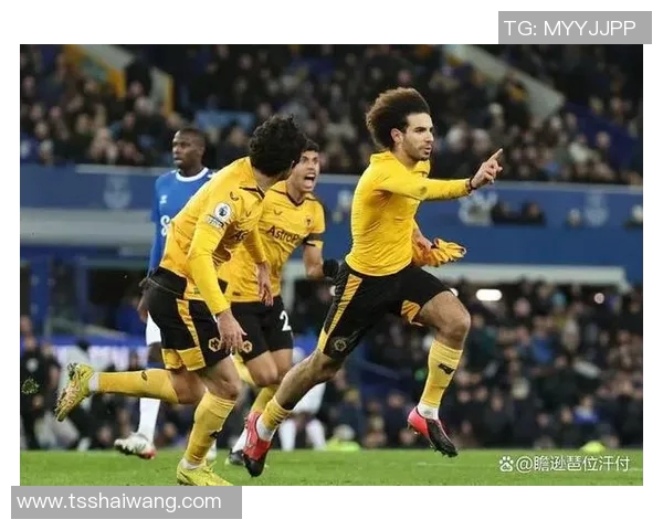 篮球巨星与足球明星的首次相遇引发的跨界友谊与运动激情的故事