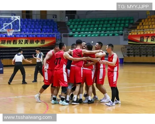 篮球盛宴揭秘南京篮球队的团队协作与默契配合之道